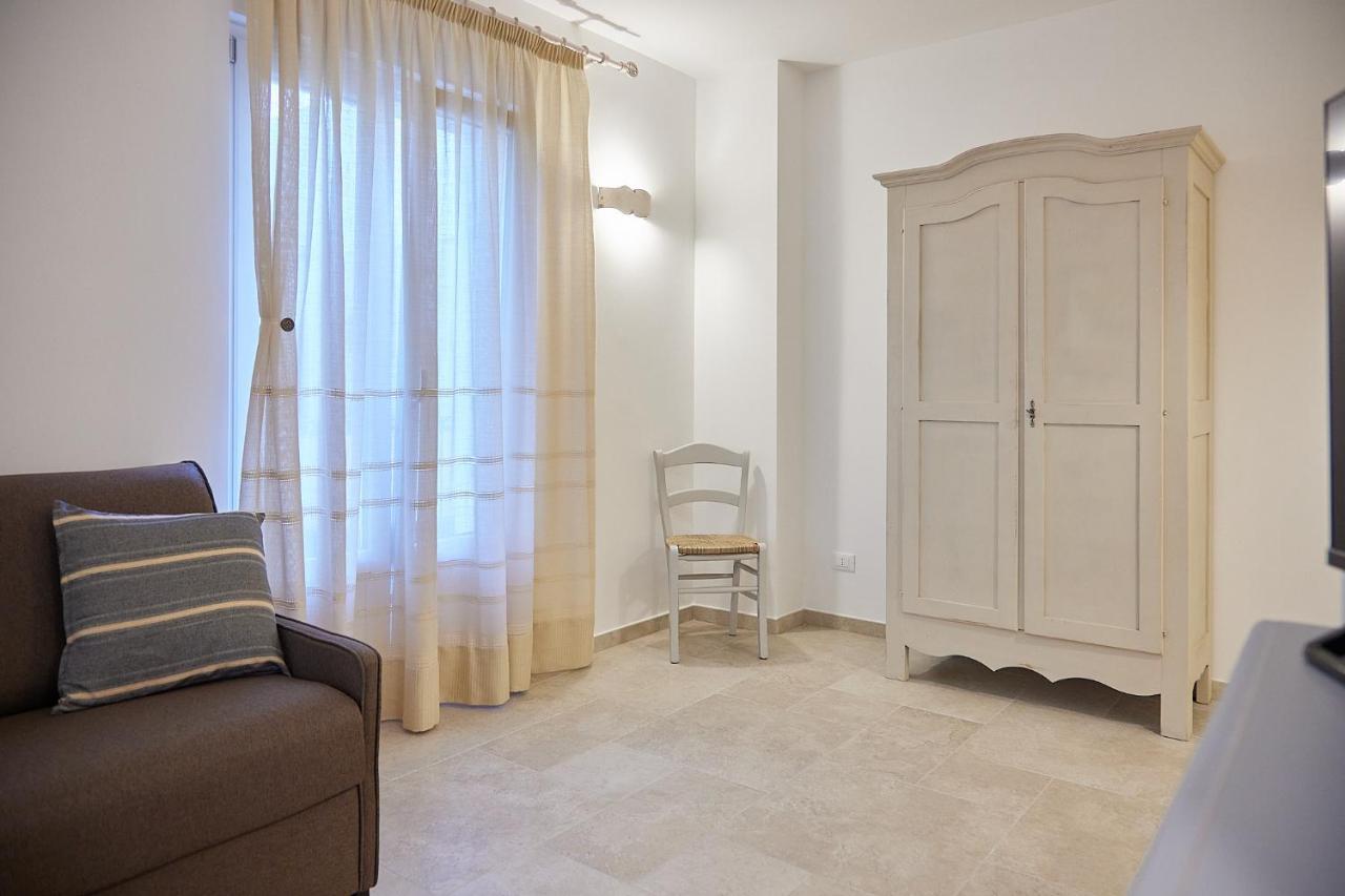 Villa Le lamie di via Dante Polignano a Mare Esterno foto
